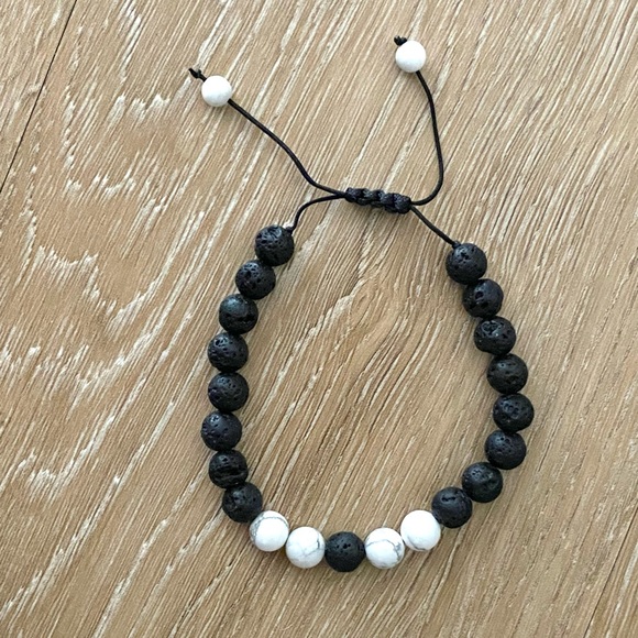 Lava Stone Diffuser Bracelet - Picture 3 of 3